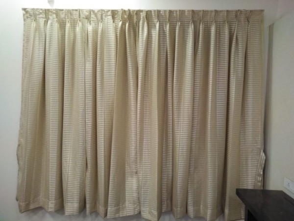 Curtain Set 37