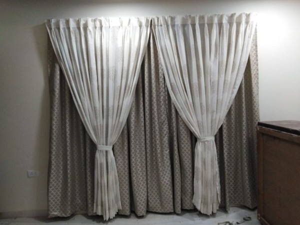 Curtain Set 73